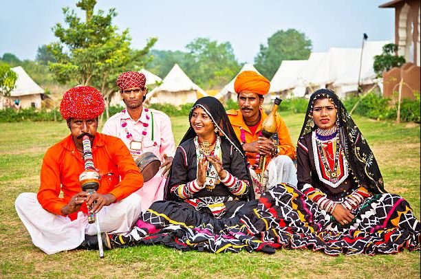 Rajasthani Dress and Outfits – Colors That Tell Stories in Jaipur